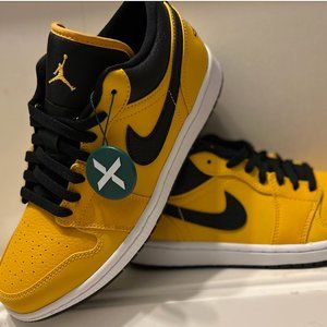 Jordan 1 Low - University Gold